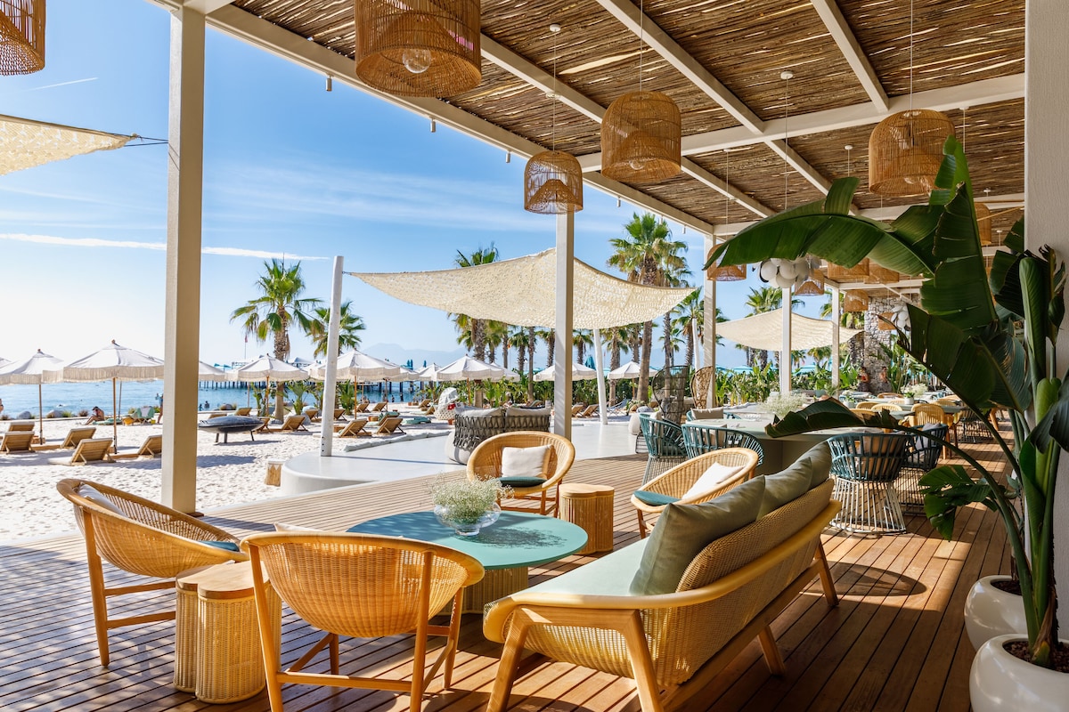 Jade Room Sea View Regnum Carya image 9