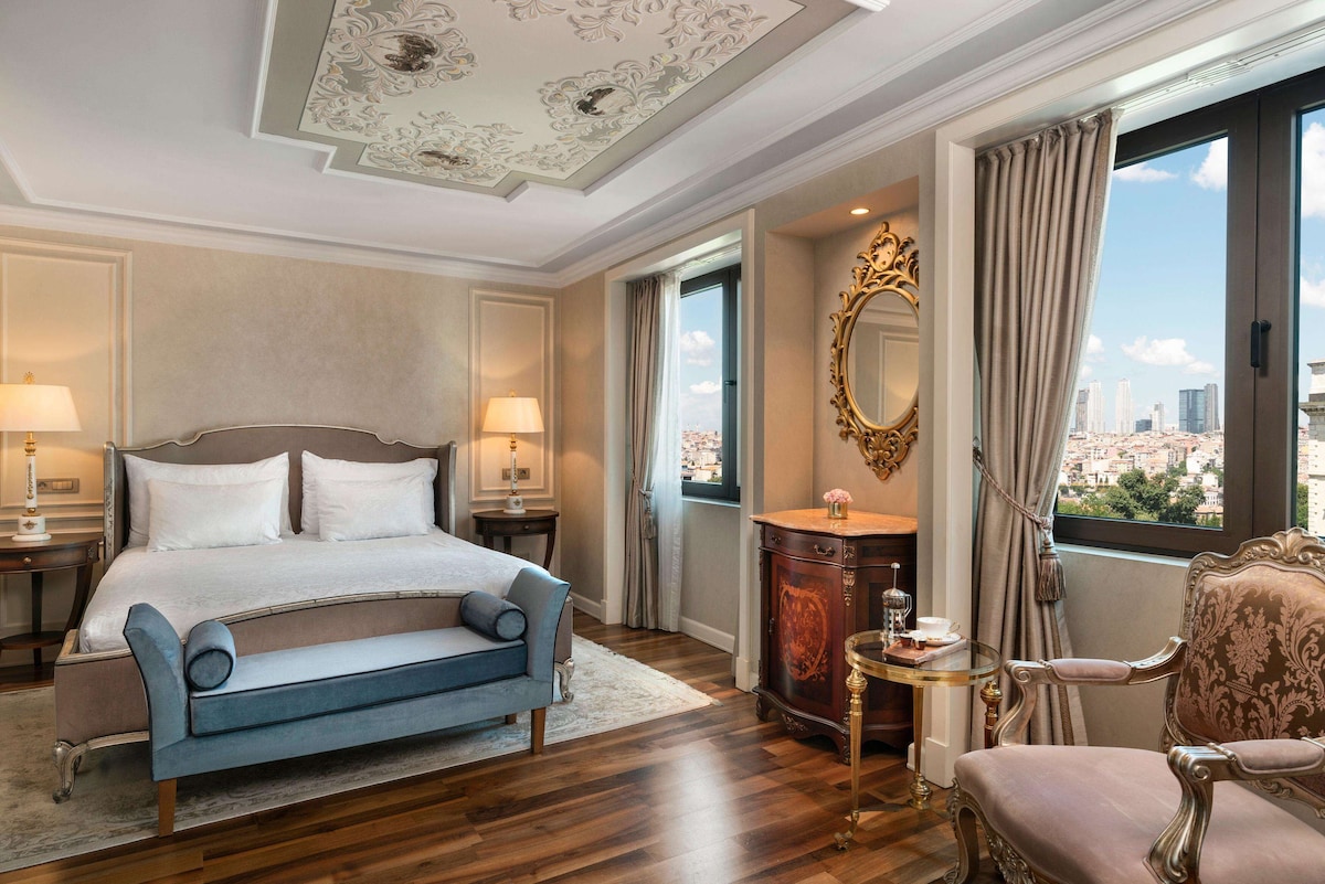 Deluxe Twin Room, 2 Twin Beds (Pera View)  Rixos Pera Istanbul image 8