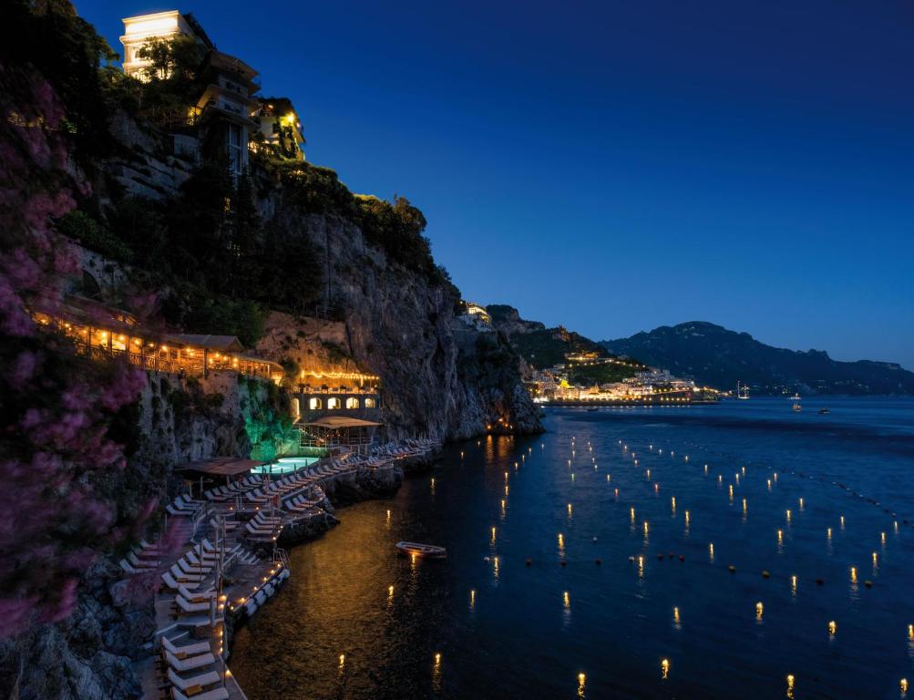 Hotel Santa Caterina (Superior Room with Sea View) image 1