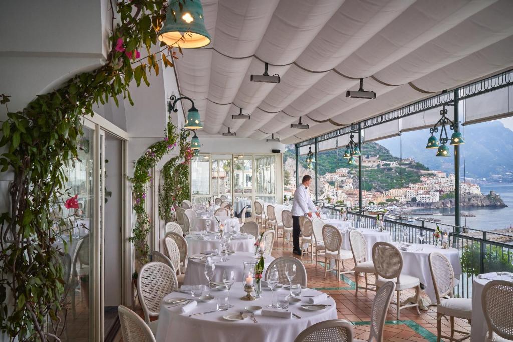 Hotel Santa Caterina (Superior Room with Sea View) image 2