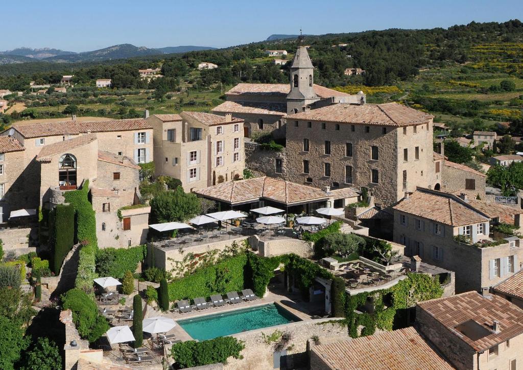 Crillon le Brave (Deluxe Suite) image 1