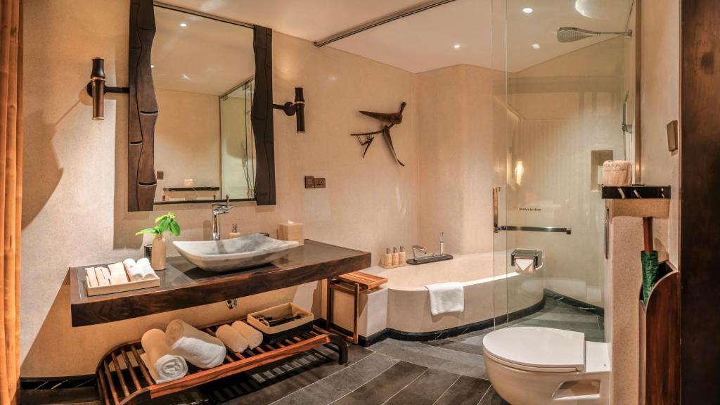 Amiana Resort Cam Ranh (Deluxe Room Sea View) image 5
