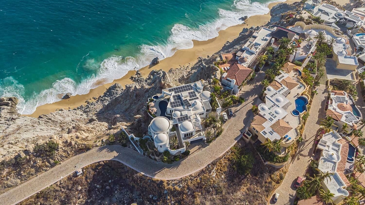 Cliffside Villa with Ocean View, Pool, Sauna, Butler image 4