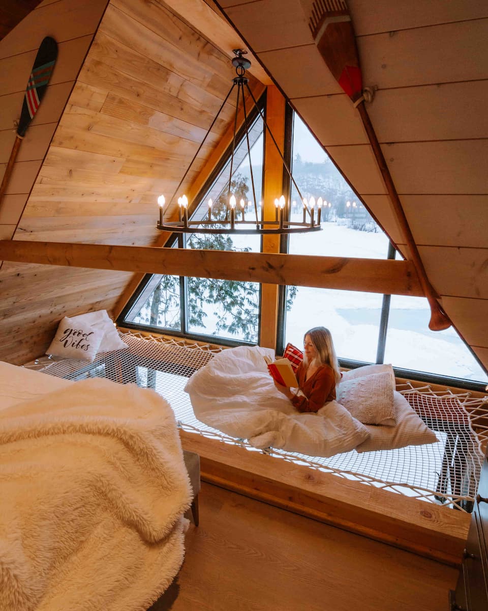 The Water’s Edge Unique Muskoka Treehouse image 5
