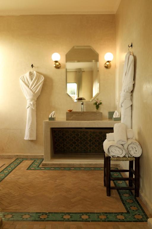 Jenan Mayshad (Deluxe Suite) image 5