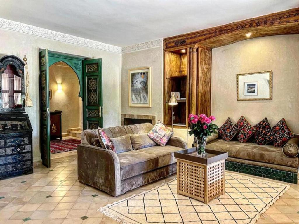 Jenan Mayshad (Deluxe Suite) image 6