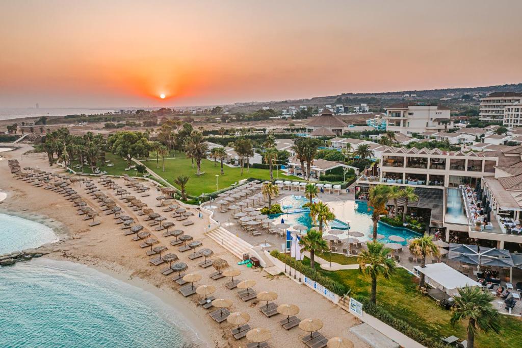 Mare Ayia Napa (Junior Suite) image 1