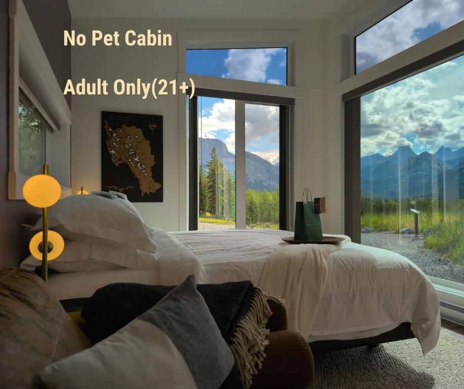 Skyridge Glamping (Superior Chalet) image 5