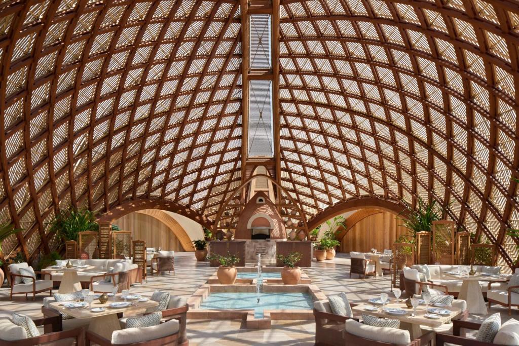 Nujuma, a Ritz-Carlton (One-Bedroom Water King Villa) image 9