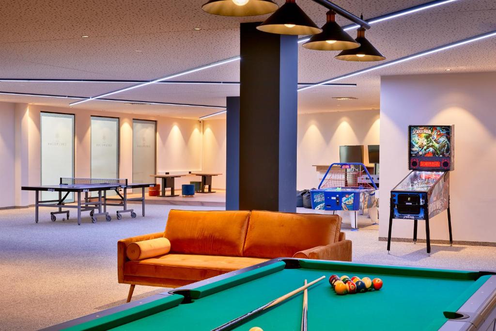 DAS EDELWEISS - Salzburg Mountain Resort (Junior Suite) image 5