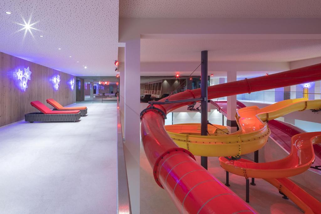 DAS EDELWEISS - Salzburg Mountain Resort (Junior Suite) image 6