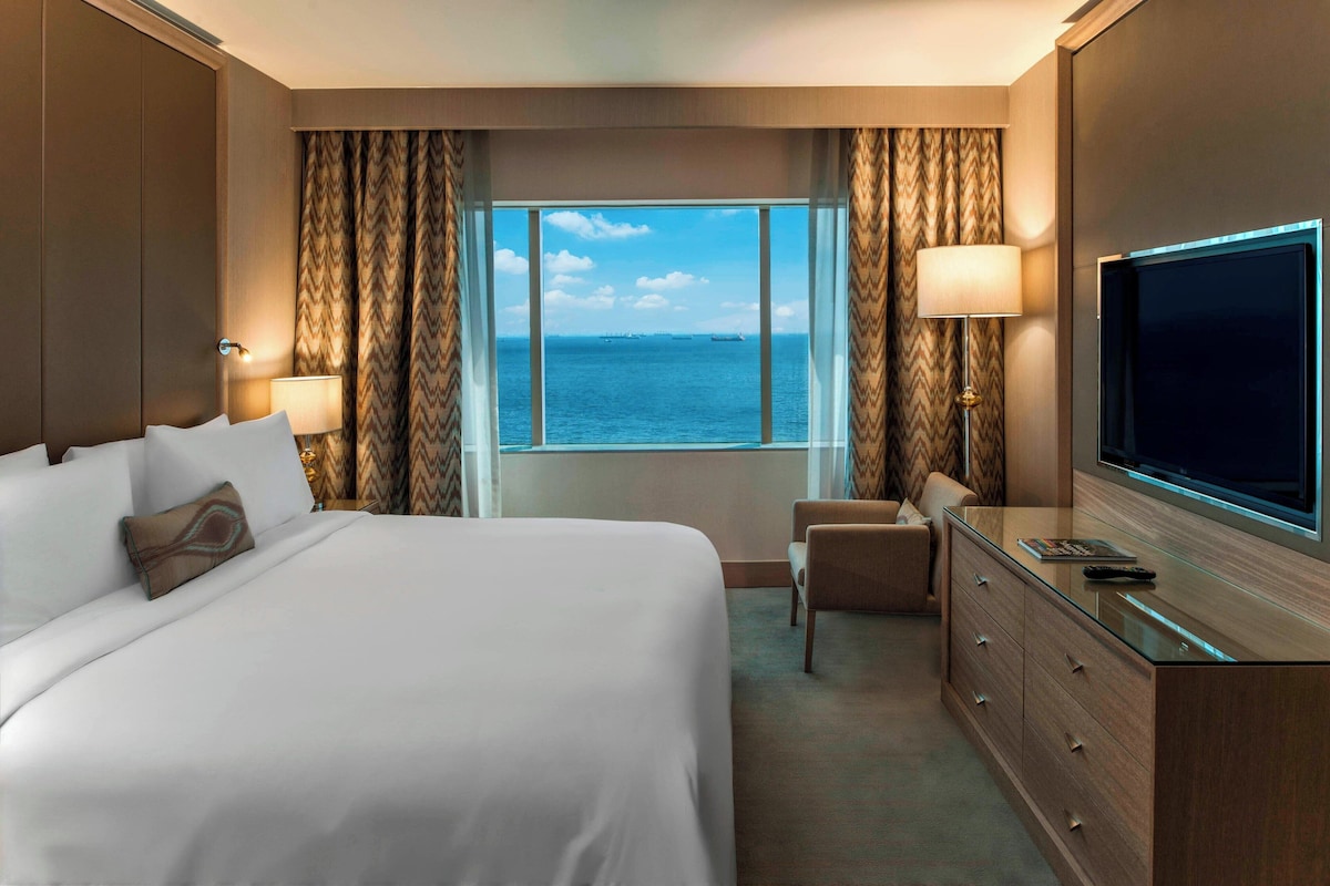 Club Room, 2 Twin Beds, City View Renaissance Polat Istanbul Hotel image 2