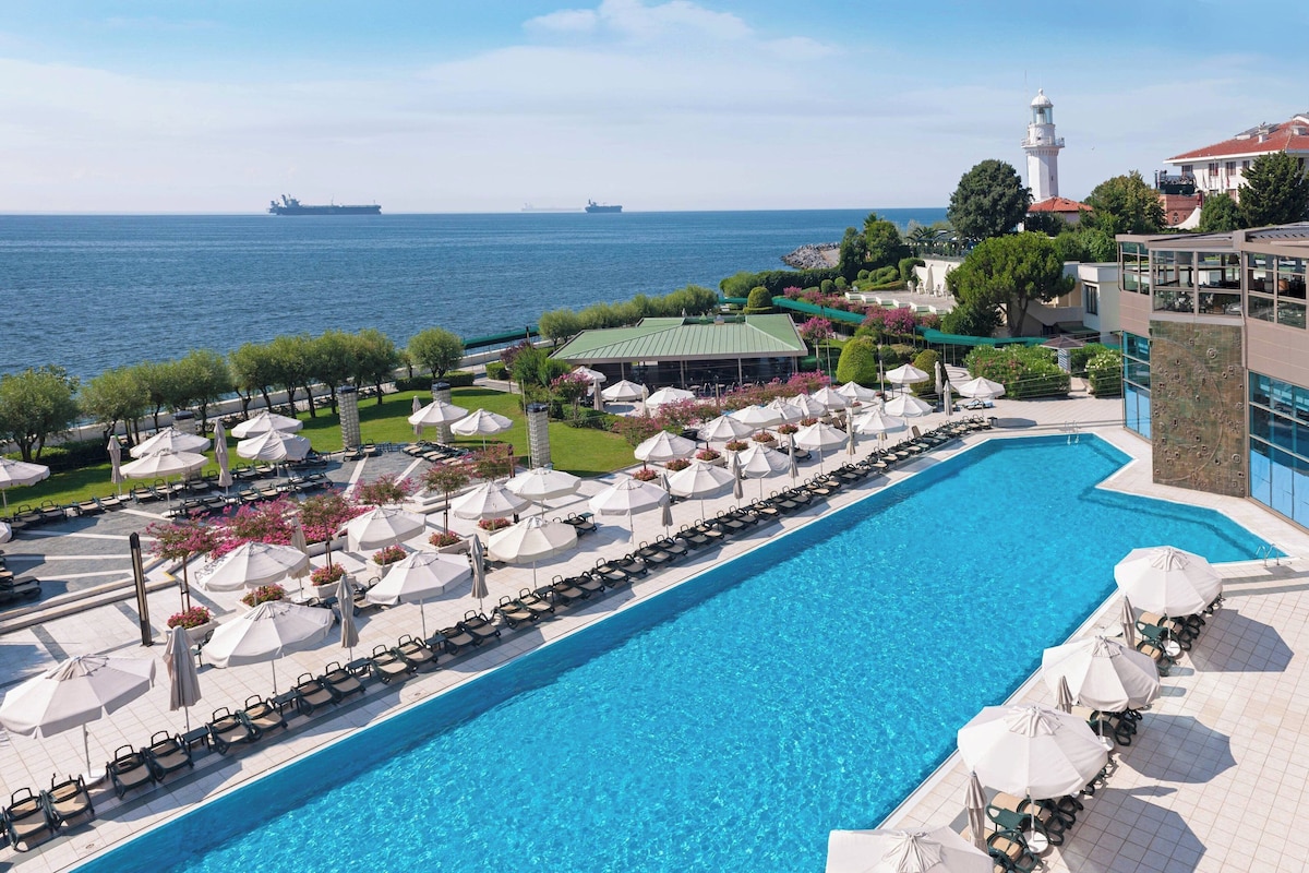 Club Room, 2 Twin Beds, City View Renaissance Polat Istanbul Hotel image 5