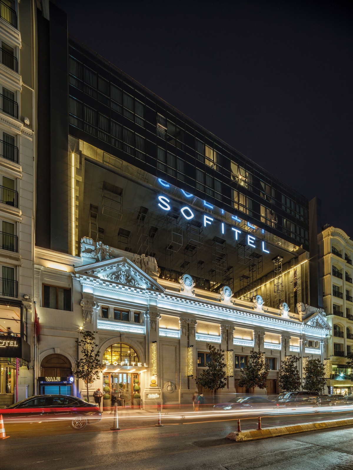 Luxury Room (Bosphorus View) Sofitel Istanbul Taksim image 10