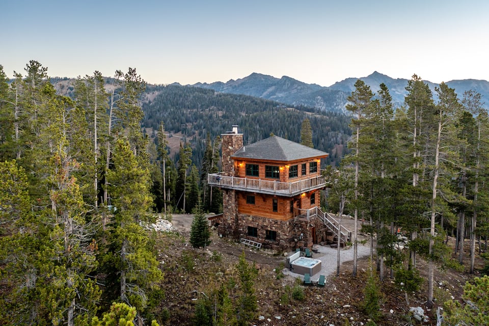 Entire home in Big Sky, Montana, United States image 2