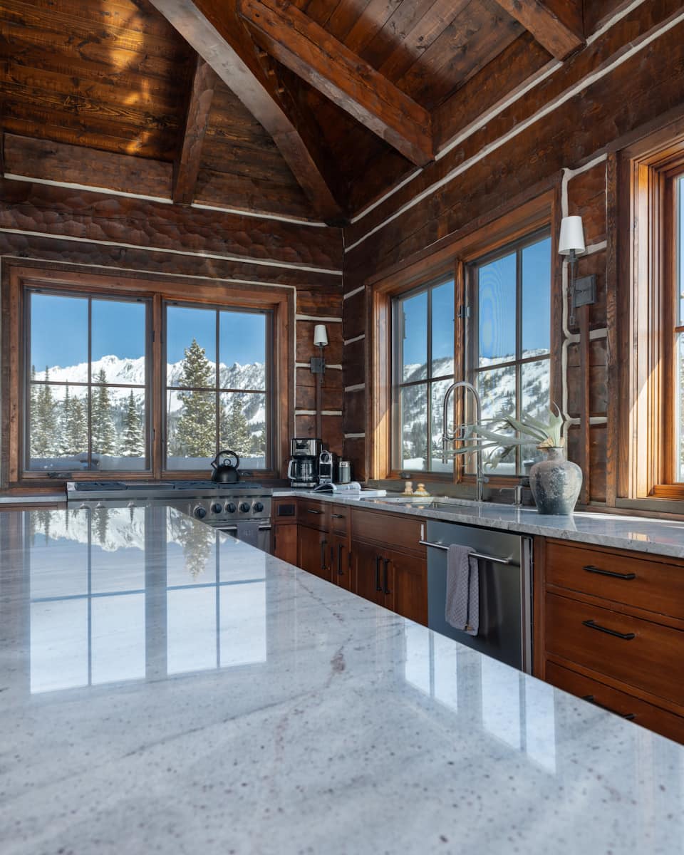 Entire home in Big Sky, Montana, United States image 9