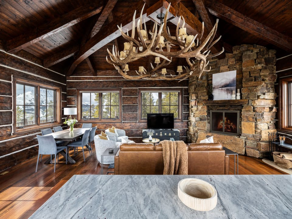 Entire home in Big Sky, Montana, United States image 10