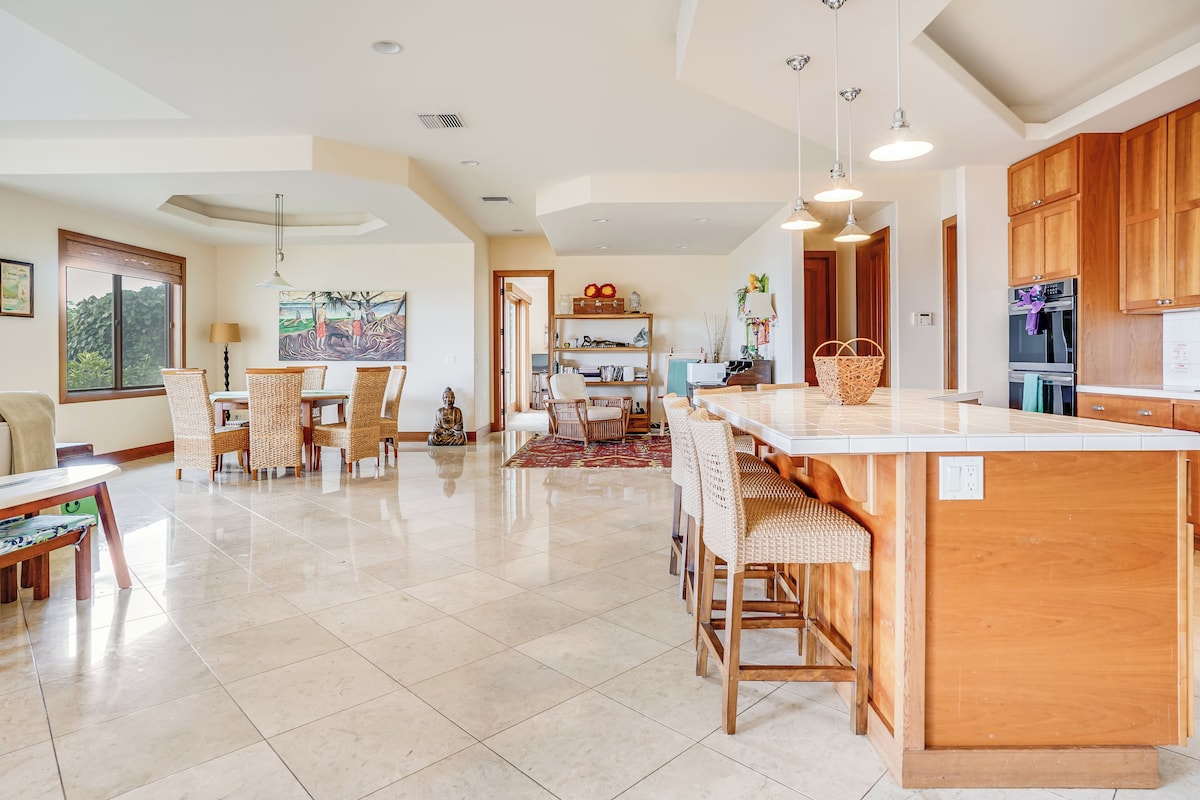 5BR Oceanview Estate image 9