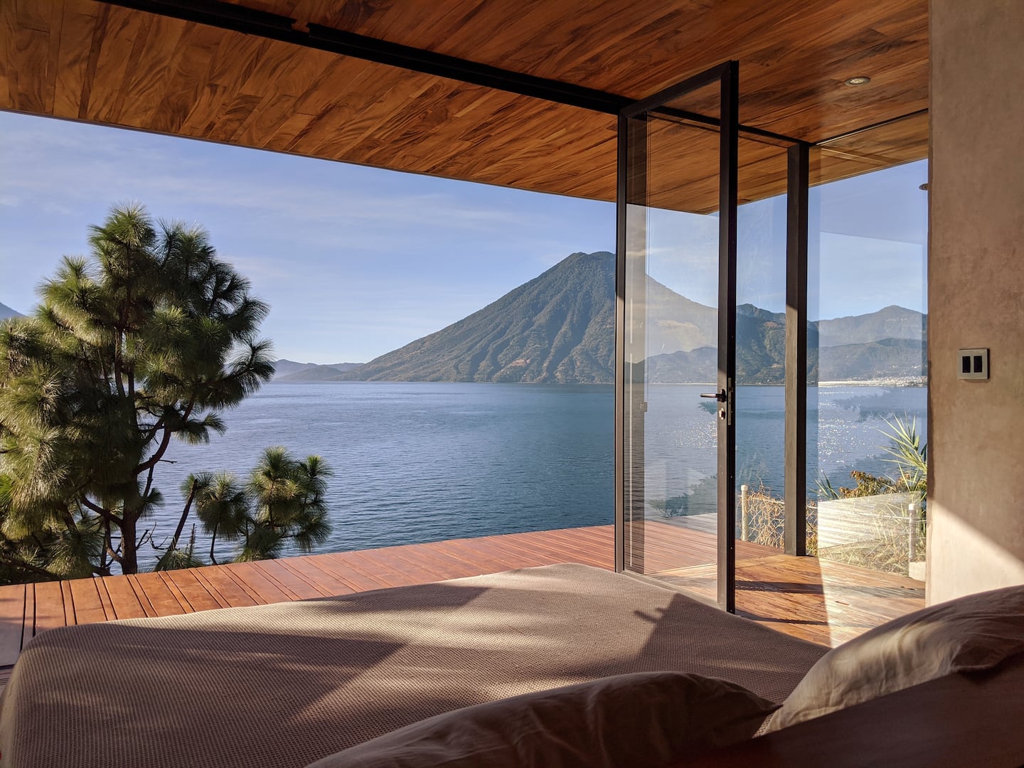 Glass House  Lakefront Studio image 4