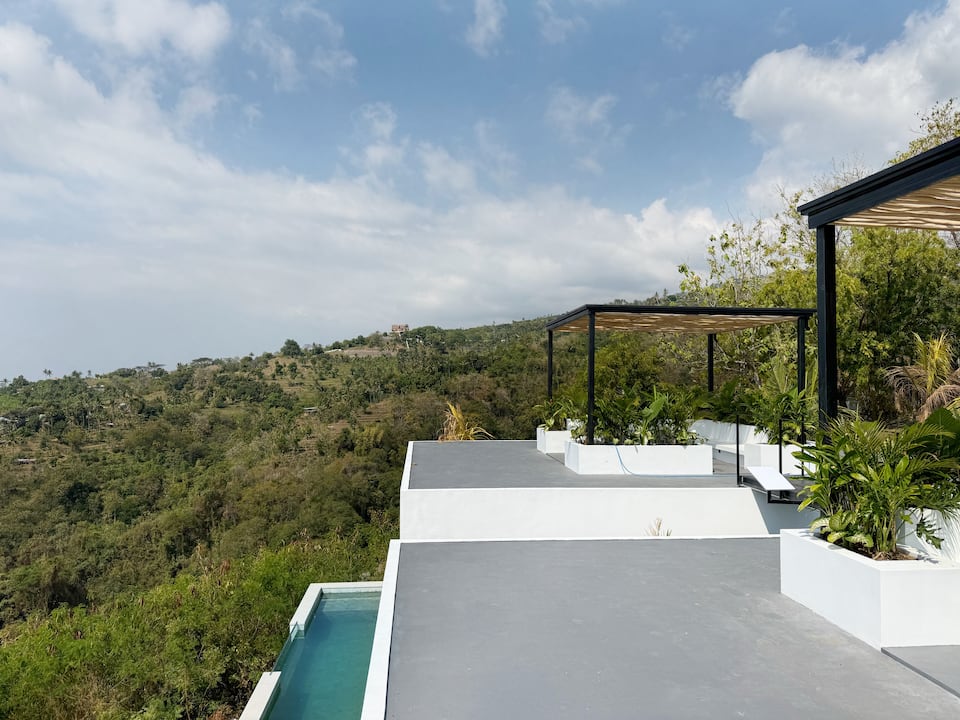 Baliwood Where The Jungle Meets The Ocean image 3