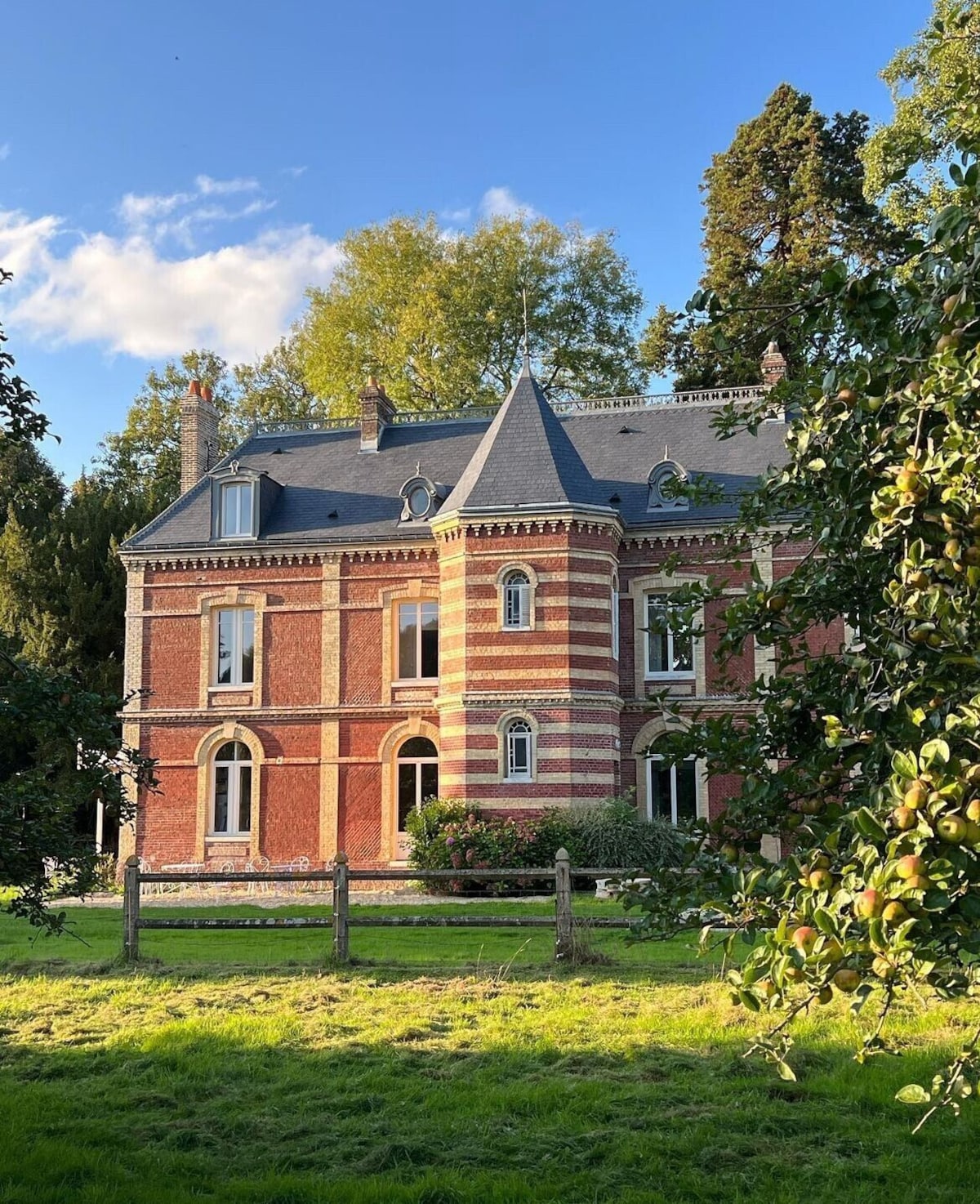 Manoir en Haute-normandie, de 1878, 7 ch. à 25' de la mer image 8