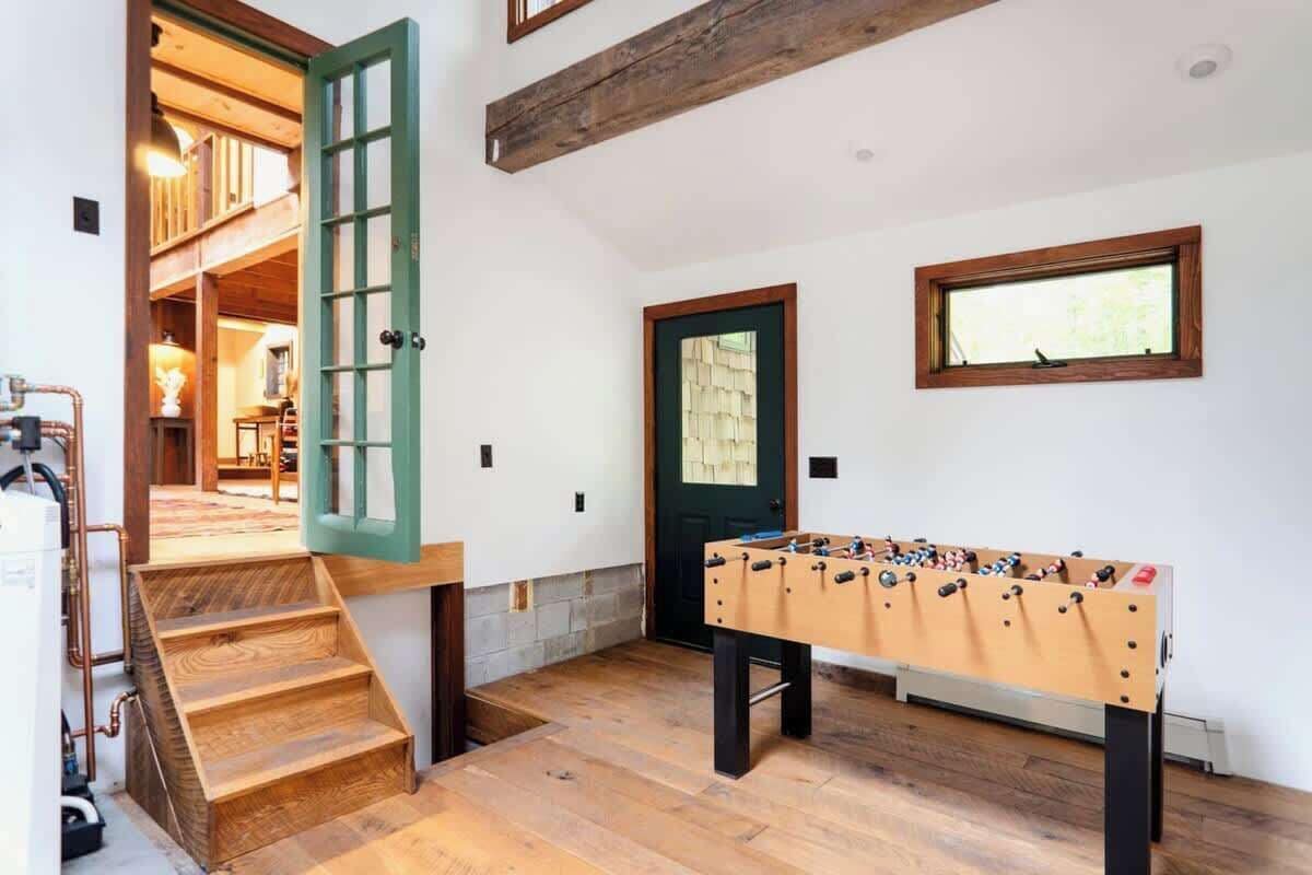 Catskills Hideaway | Chic Cabin with Hot Tub & Fire Pit image 2
