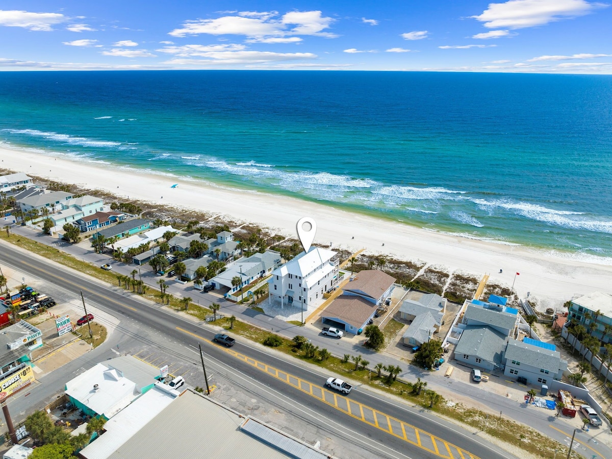 Jewel of Oleander Luxury Retreat with Stunning Views | Perfect for Large Group image 7