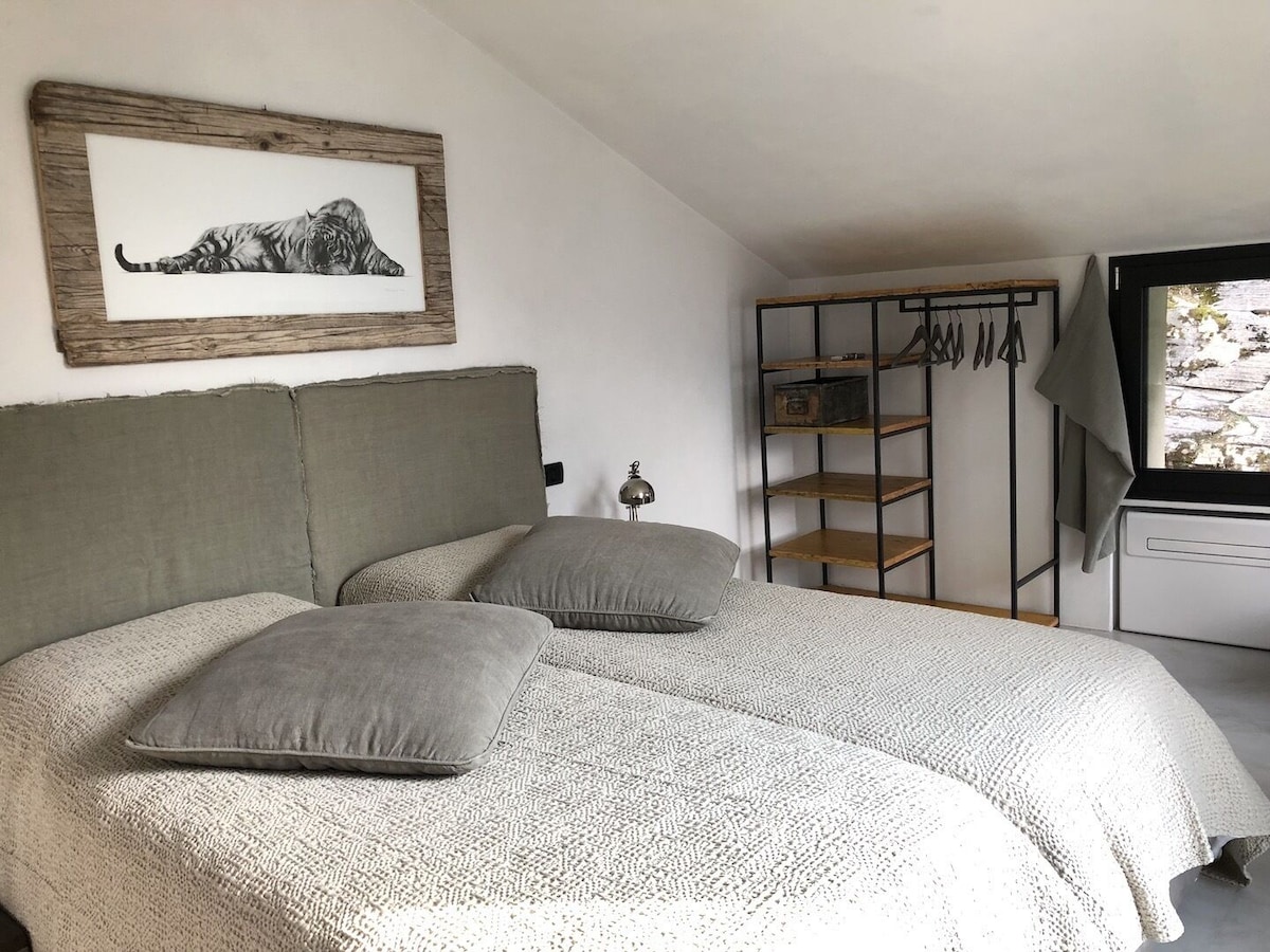Luxury Villa Torno image 2