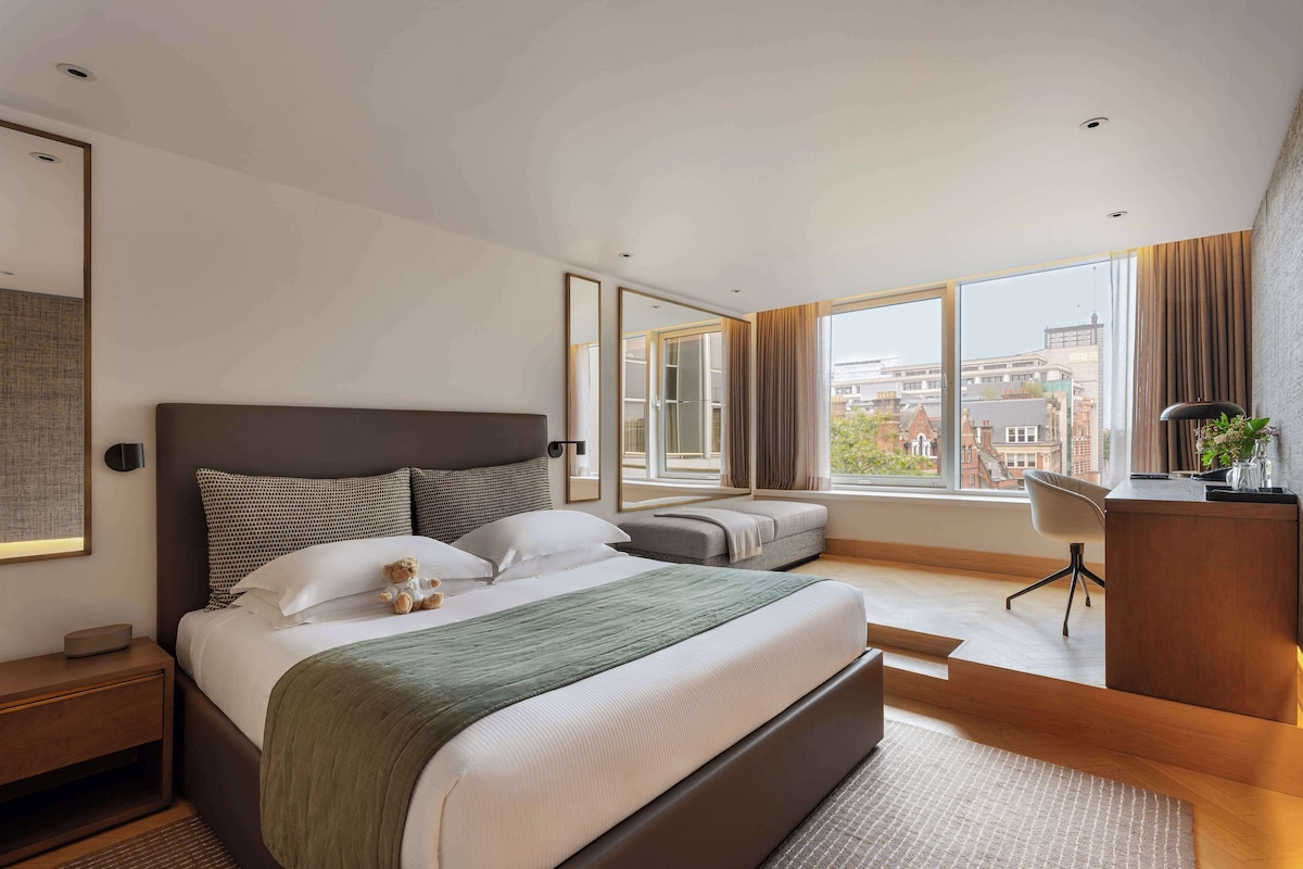 Royal Garden Hotel (Royal Double) image 2