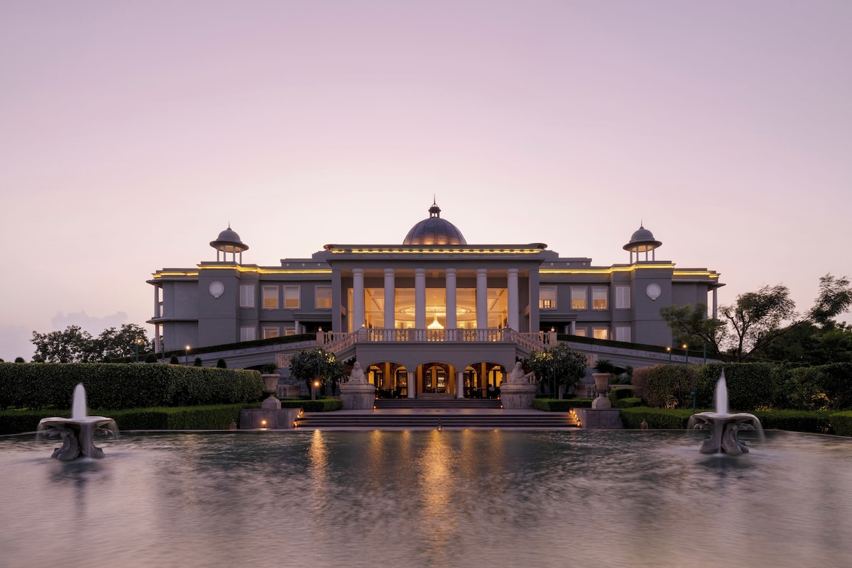 Raffles Manor Suite Raffles Udaipur image 10