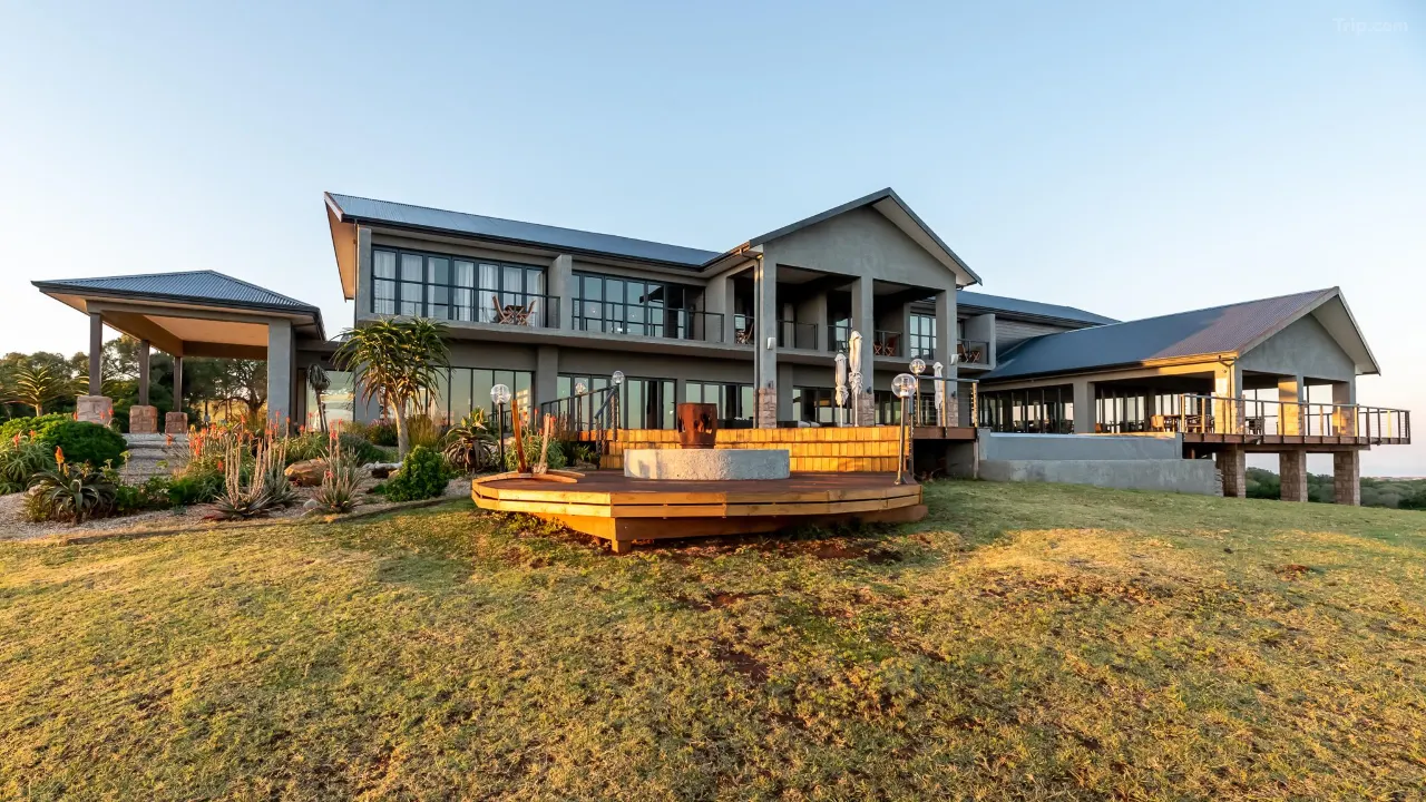 Intle Boutique Hotel (Suite Mountain View) image 1