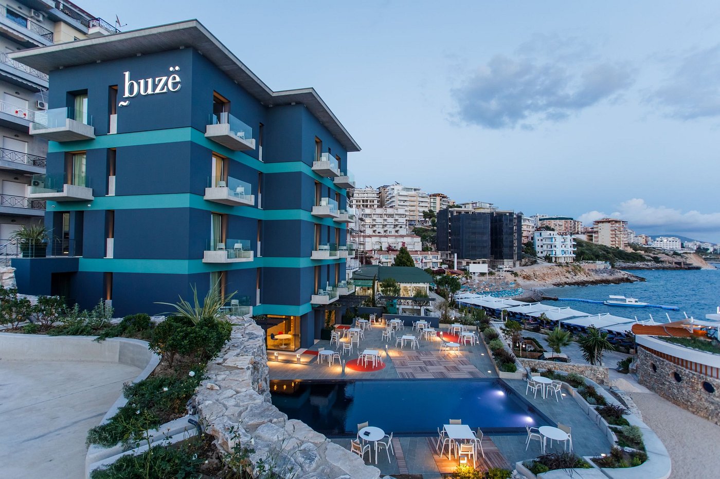 Buze Hotel (Double Room with Balcony) image 1