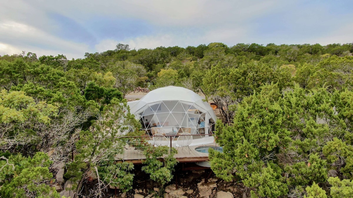 Missing Hotel (Tent) image 1