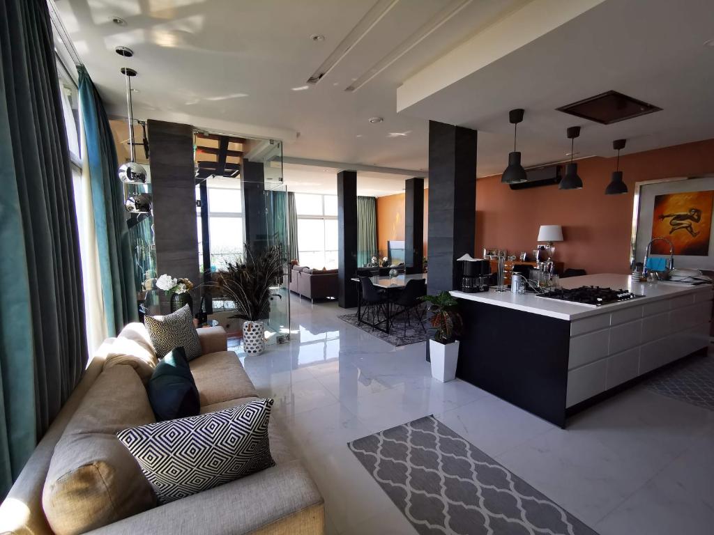 Hill Valley Asilah (Double Room with Pool View) image 8