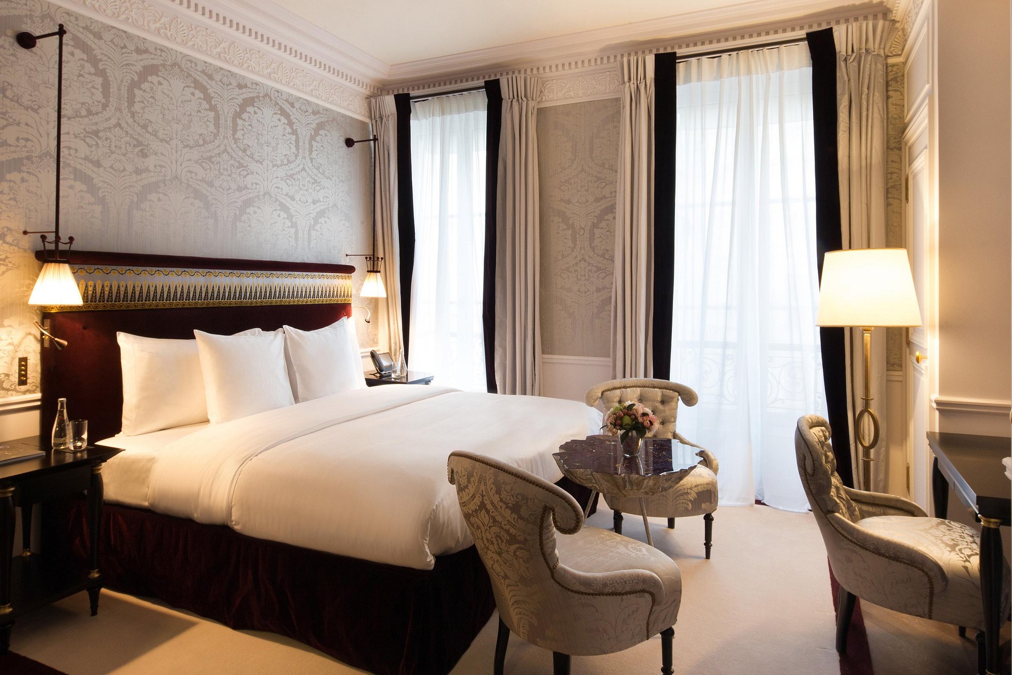 La Réserve Paris Hotel & Spa (Premier Room) image 6