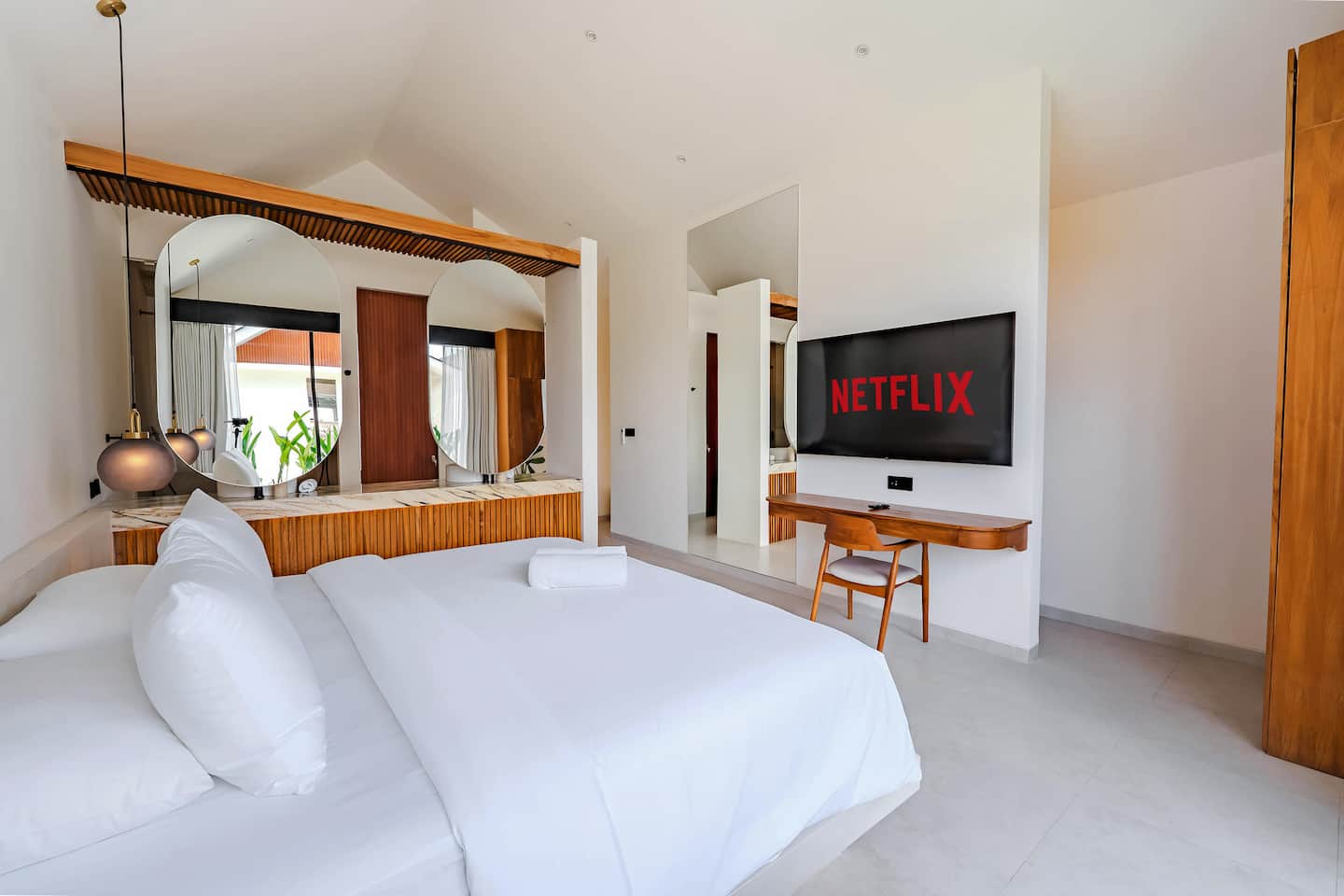 Luxury 1BR Villa with Private Pool in Seseh, Canggu image 3