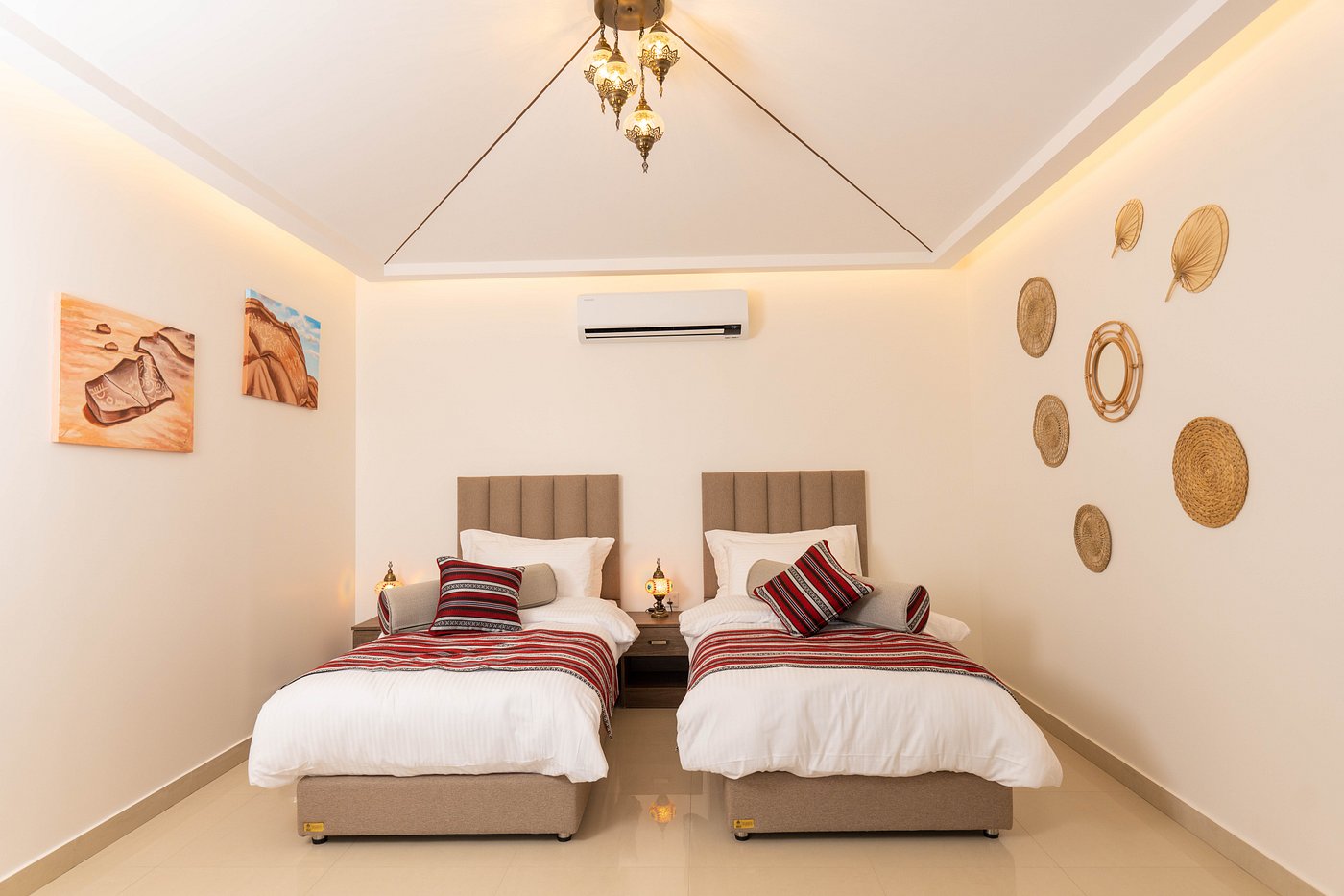 Valley Resort (Two-Bedroom Suite) image 7
