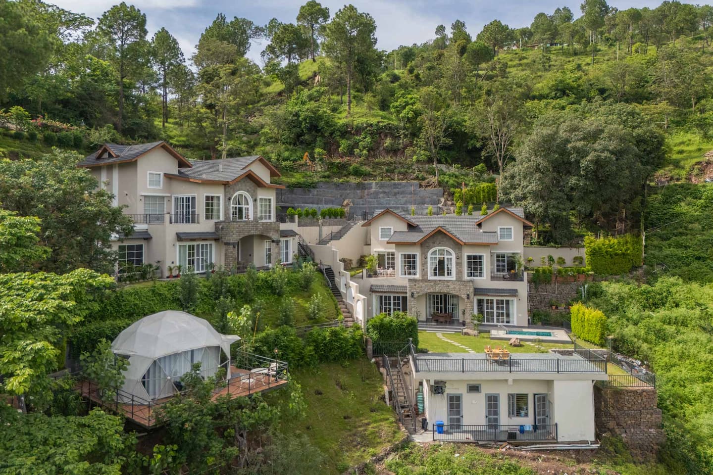 Amaya A Luxury 3BR Villa  in Kasauli image 1