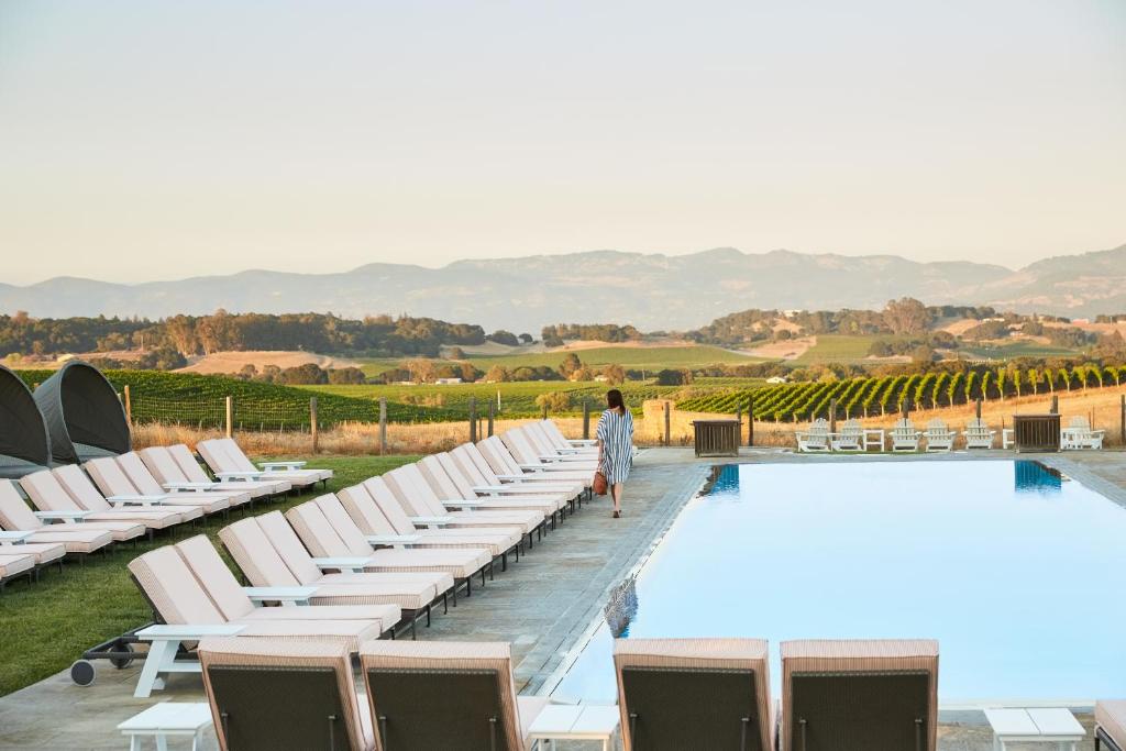 Delux Room Carneros Resort and Spa image 10