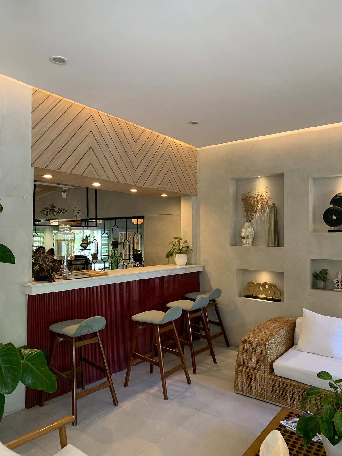 Hortz Hotel (South Wing Superior Room) image 5