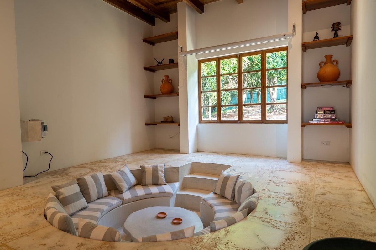 Spacious 5-bedroom house in tranquil Nosara with AC image 2