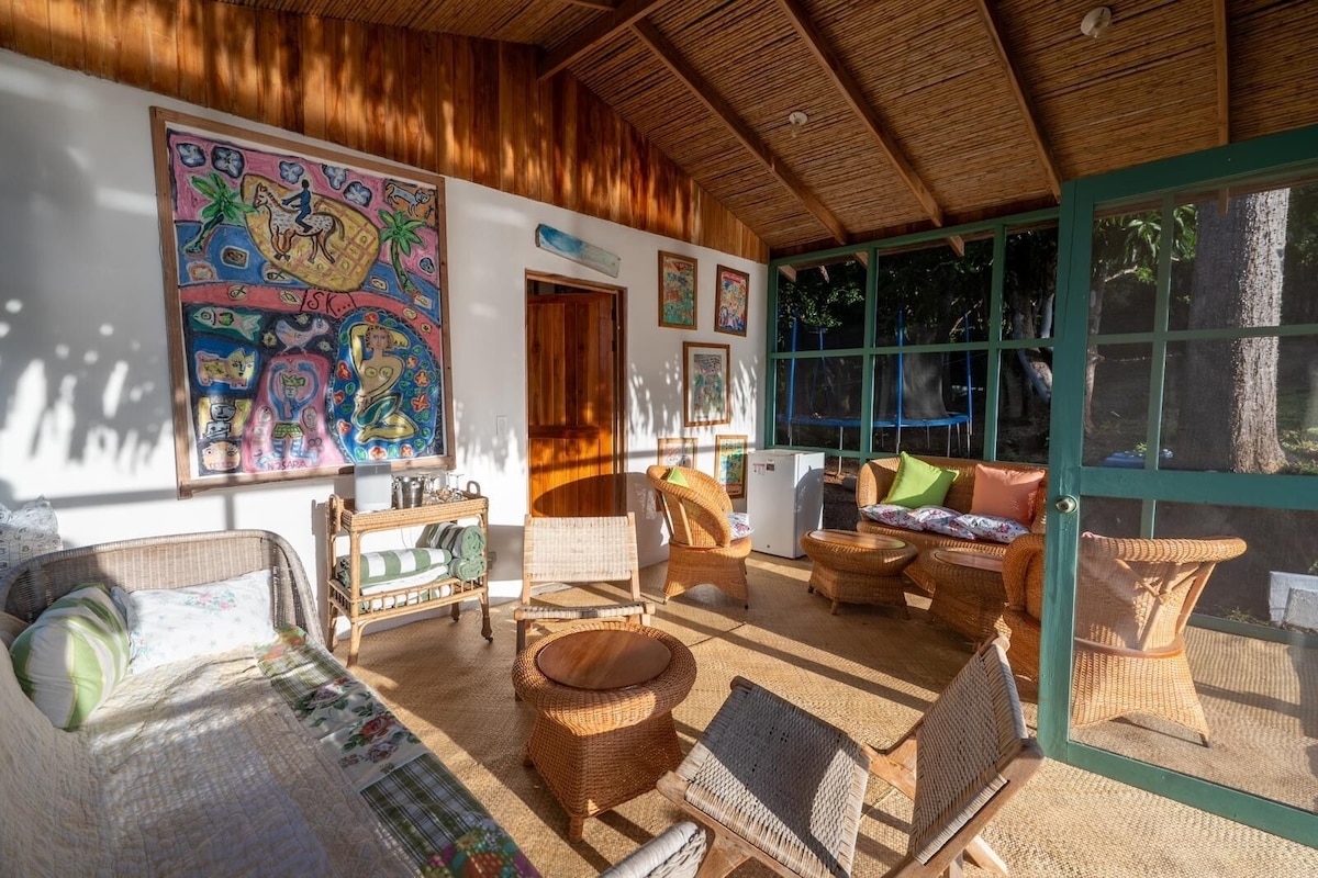 Spacious 5-bedroom house in tranquil Nosara with AC image 5