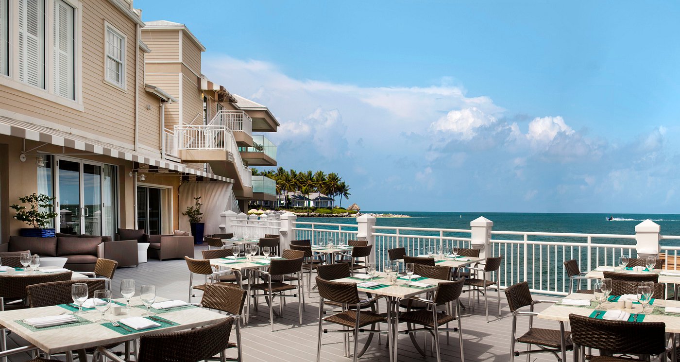 Pier House Resort & Spa (Standard King) image 9
