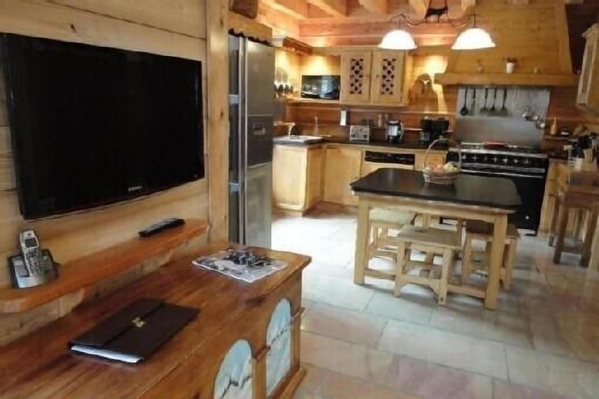 Chalet de Prestige Jacuzzi image 7
