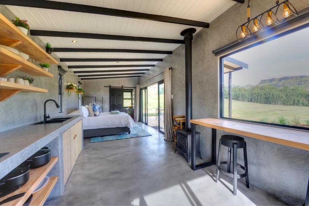 Giantscup Wilderness Reserve (Luxury Cabin) image 6