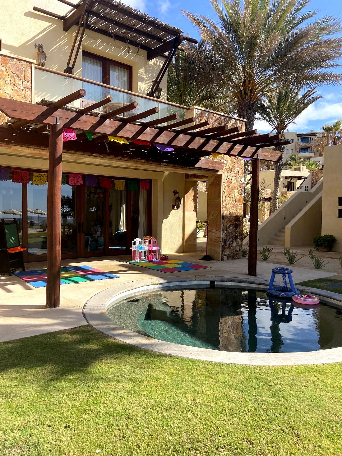 Waldorf Astoria (Room with Plunge Pool) image 8