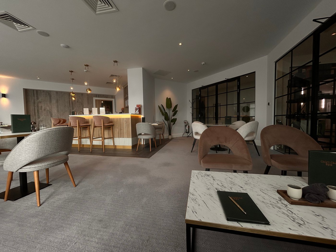 Cairndale Hotel & Spa (Cozy Room) image 4
