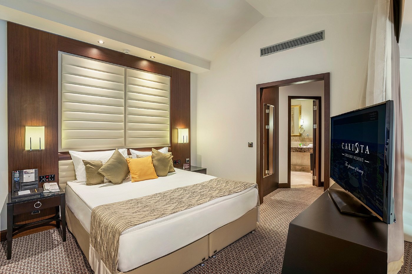 Calista Luxury Resort (Superior Room) image 2