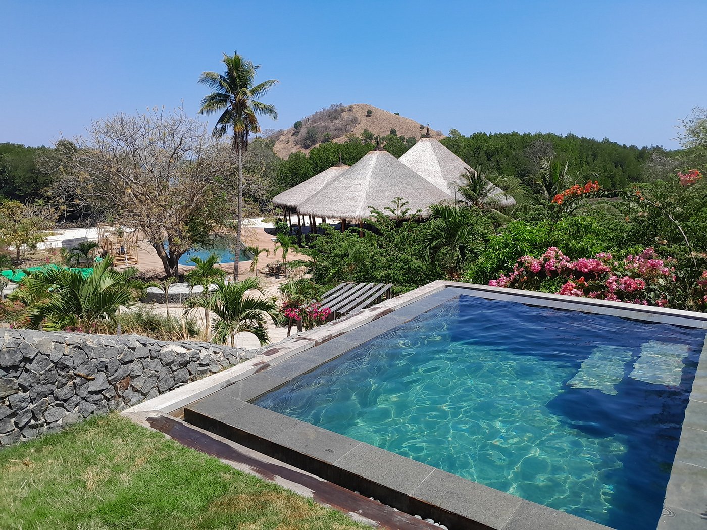 Menjaga Bay (Superior Suite) image 1