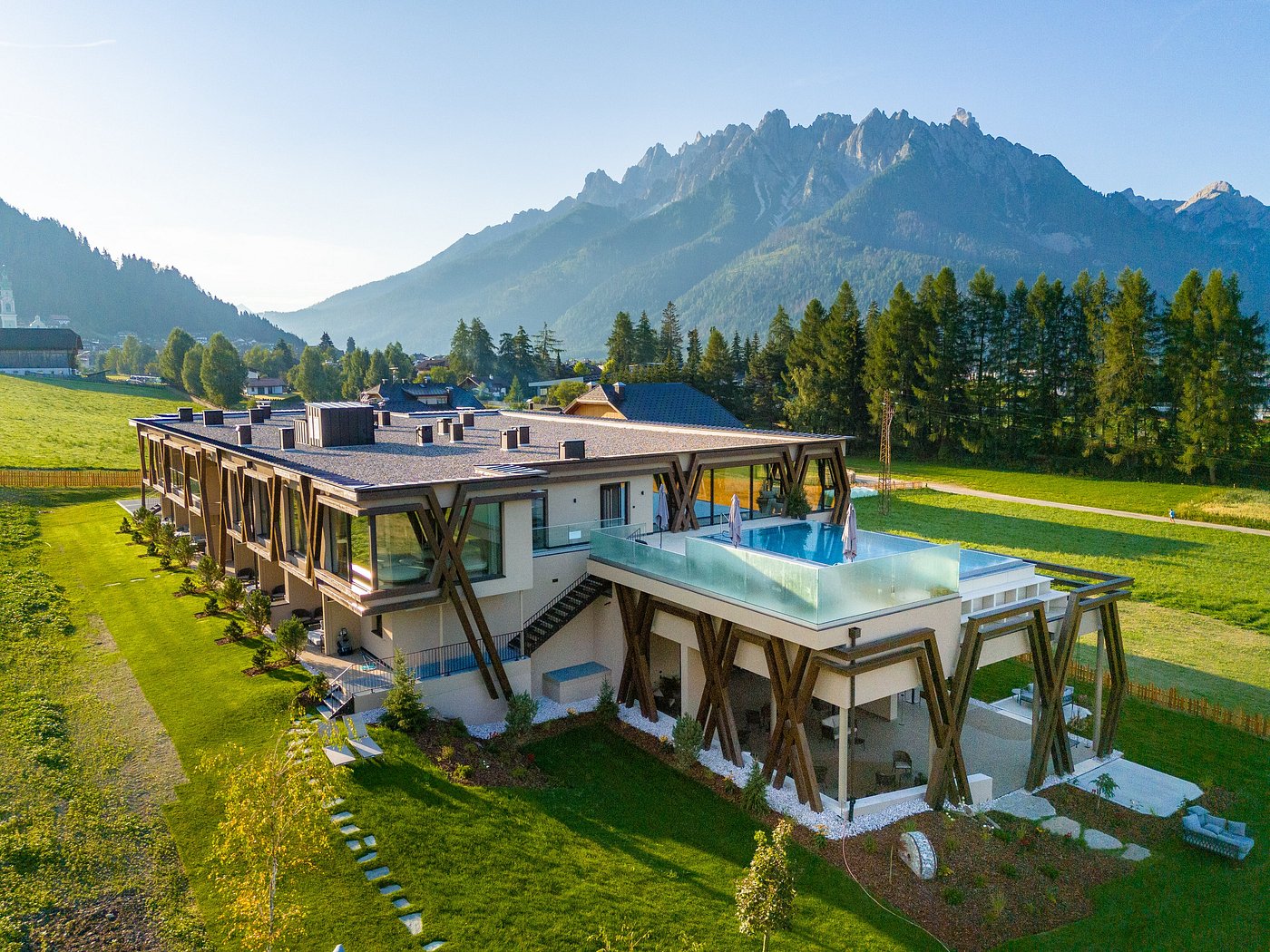 Hotel Patris (Suite)
 image 1